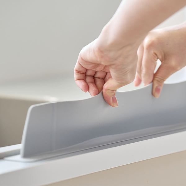 Saengong Sink Splash Guard Grey