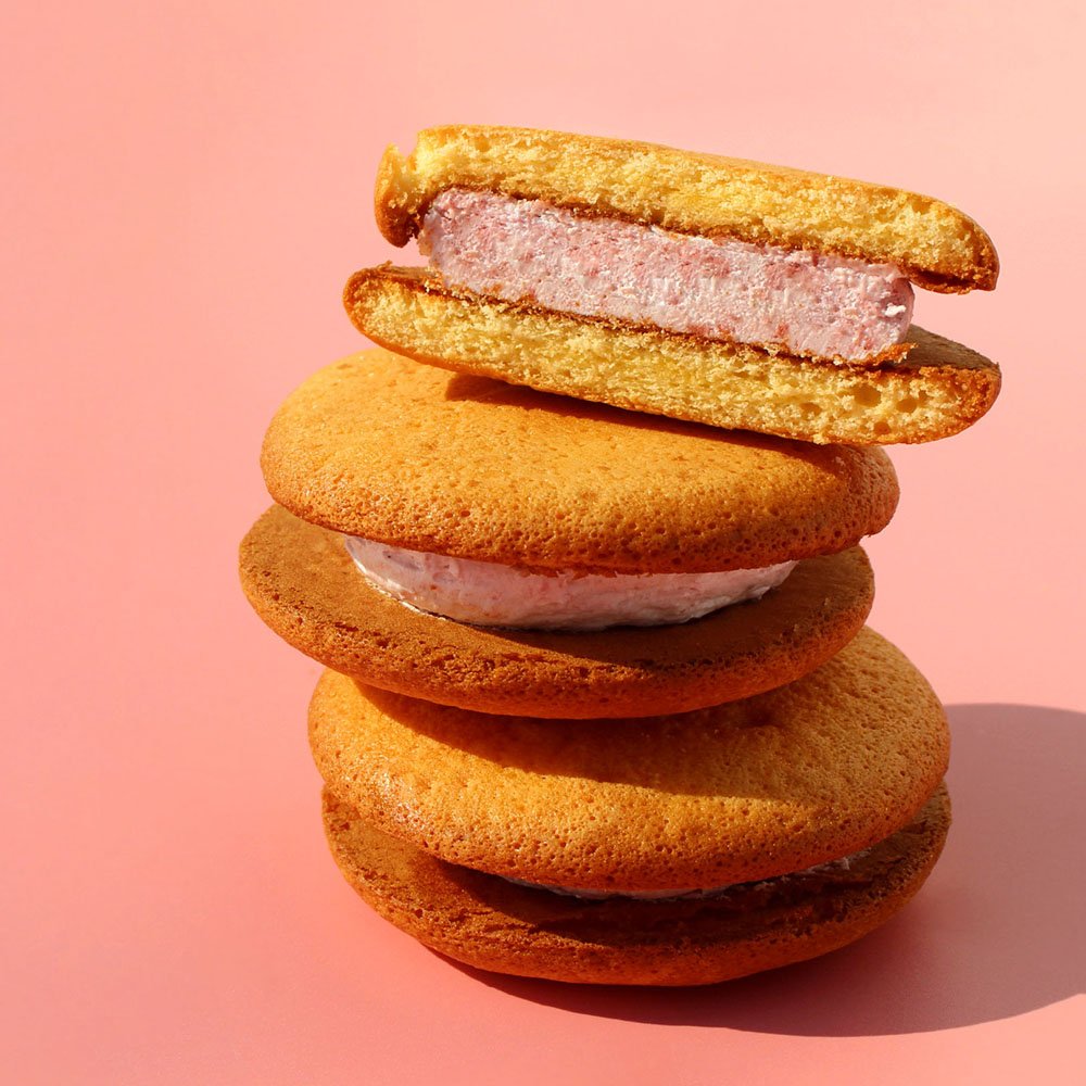 Orion Fresh Berry Soft Cream Cake _Select 1 of 3 Flavours