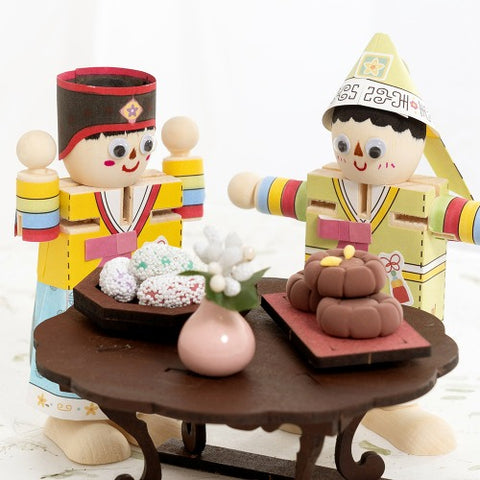 [한국전통놀이] 나무 인형 스티커 Making a Hanbok-Themed Wooden Doll