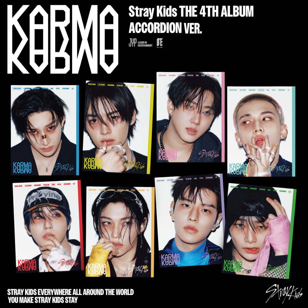 [ACCORDION] Stray Kids 4th Album - KARMA (Random Ver.)