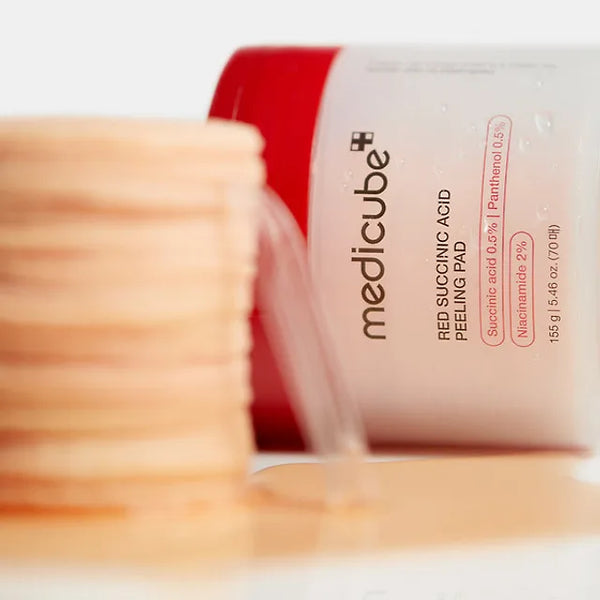 메디큐브 레드 석시닉 애씨드 필링 패드 70매 | [MEDICUBE] Red Succinic Acid Peeling Pad 70p